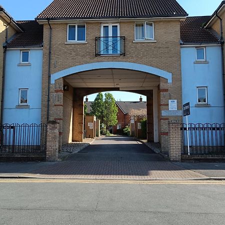 Excel Single Room - 5Mins To Excel & 10Mins To Canary Wharf Londra Esterno foto