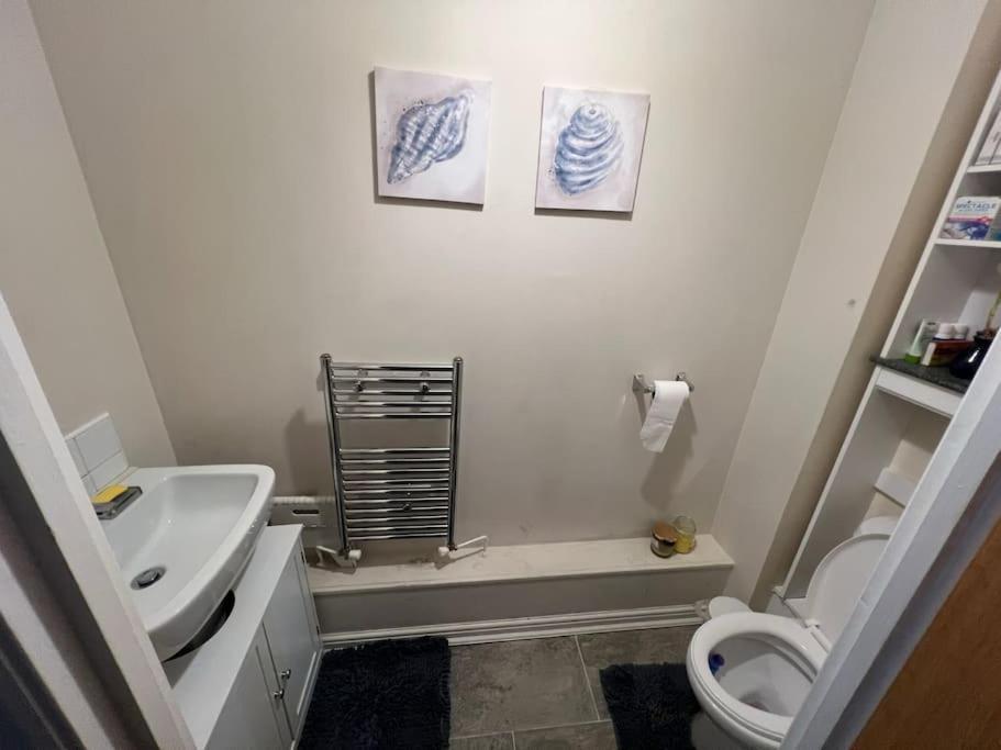 Excel Single Room - 5Mins To Excel & 10Mins To Canary Wharf Londra Esterno foto